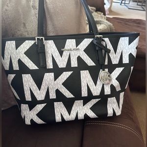 Michael Kors signature bag